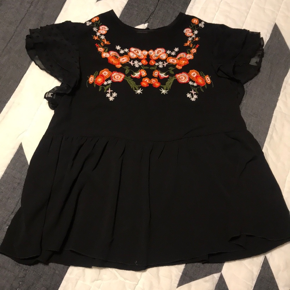 Flutter sleeve top!